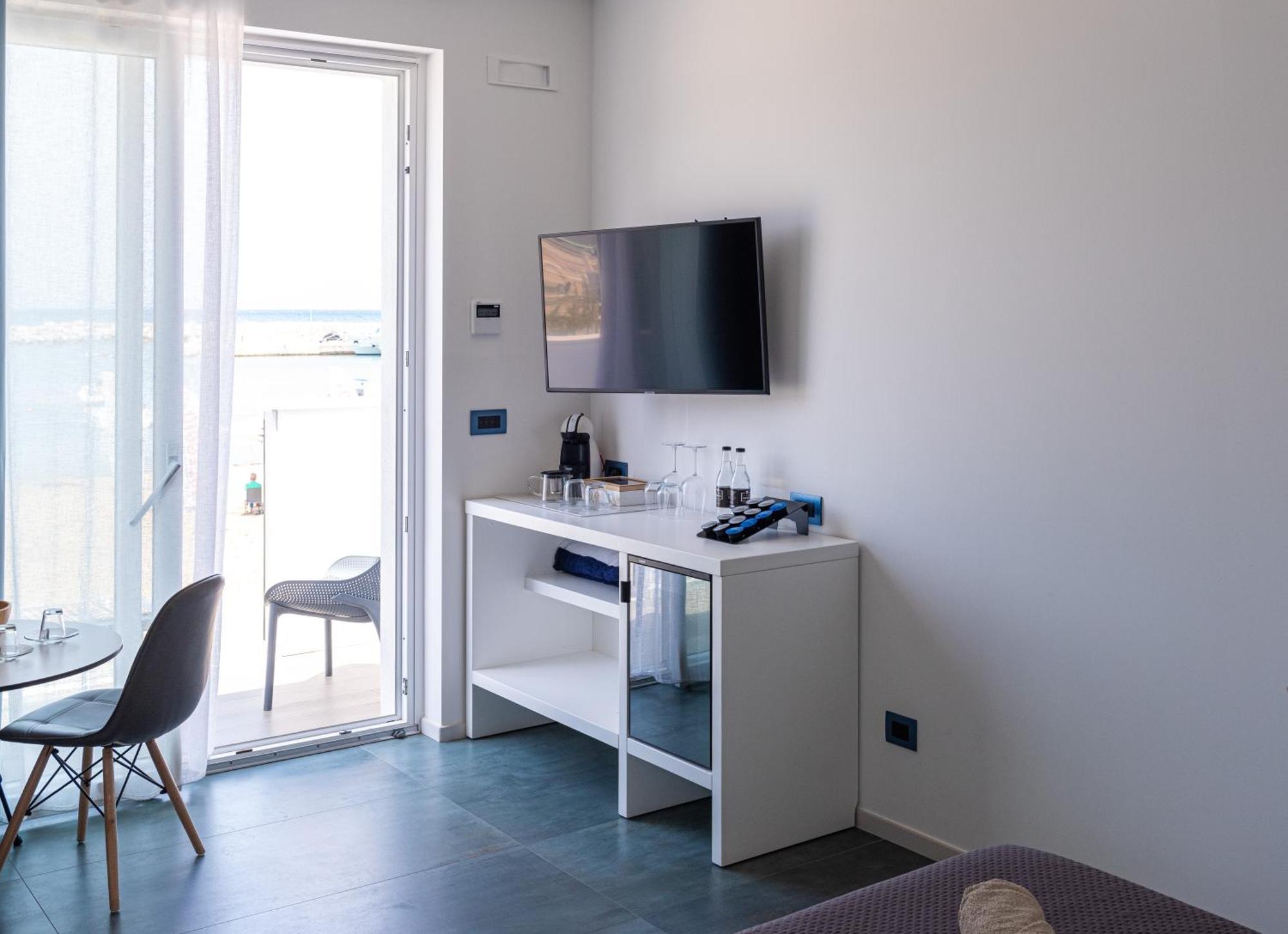 Marina Bay Beach Suites Peschici Zewnętrze zdjęcie