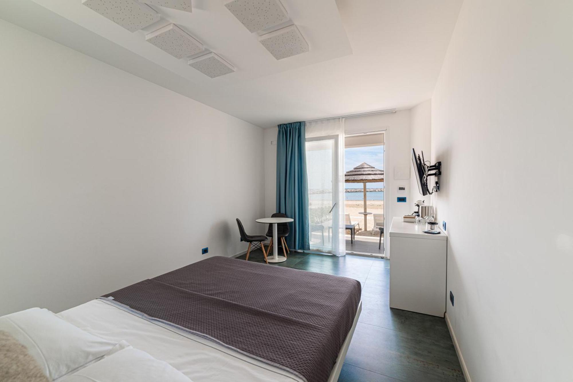 Marina Bay Beach Suites Peschici Zewnętrze zdjęcie
