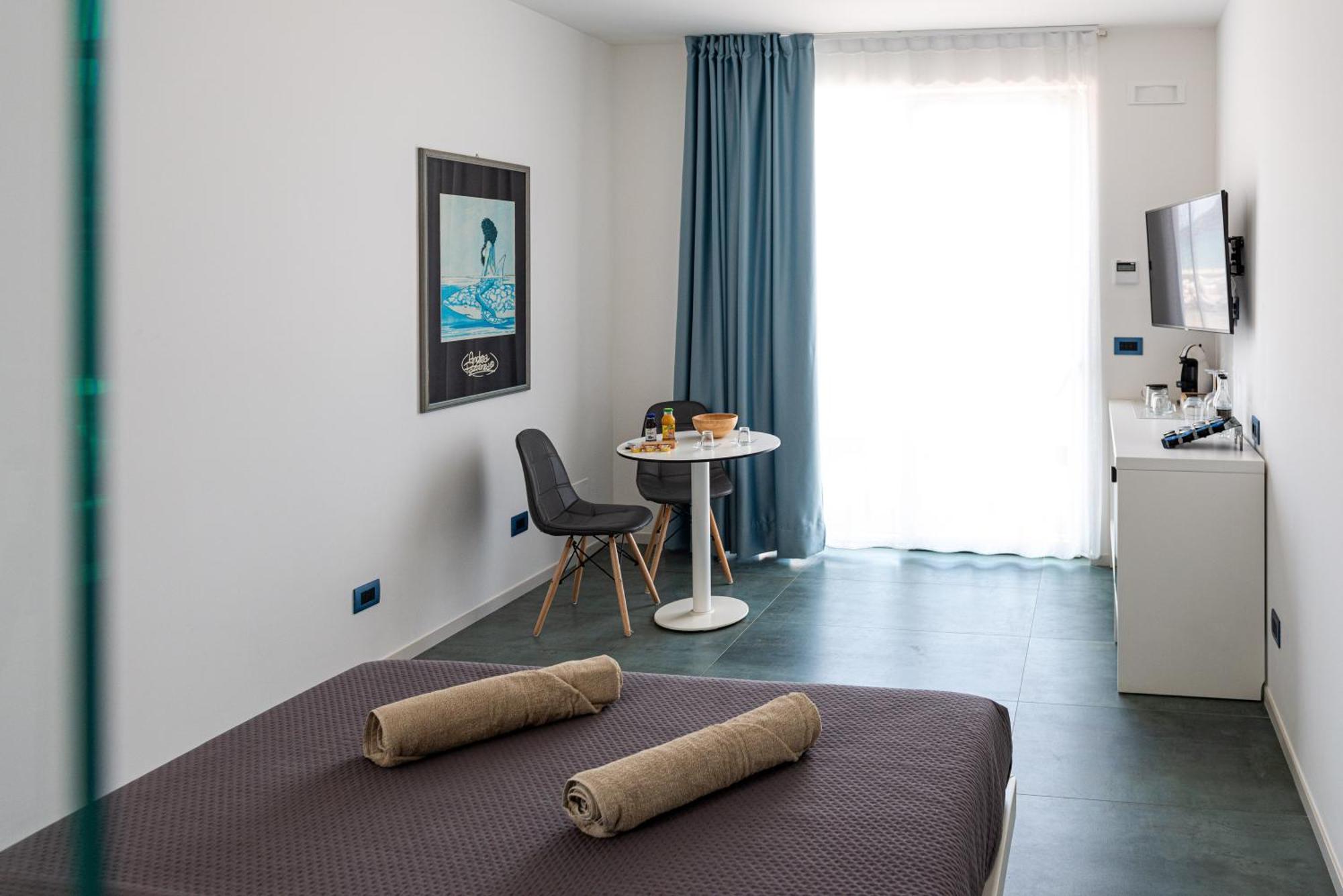 Marina Bay Beach Suites Peschici Zewnętrze zdjęcie