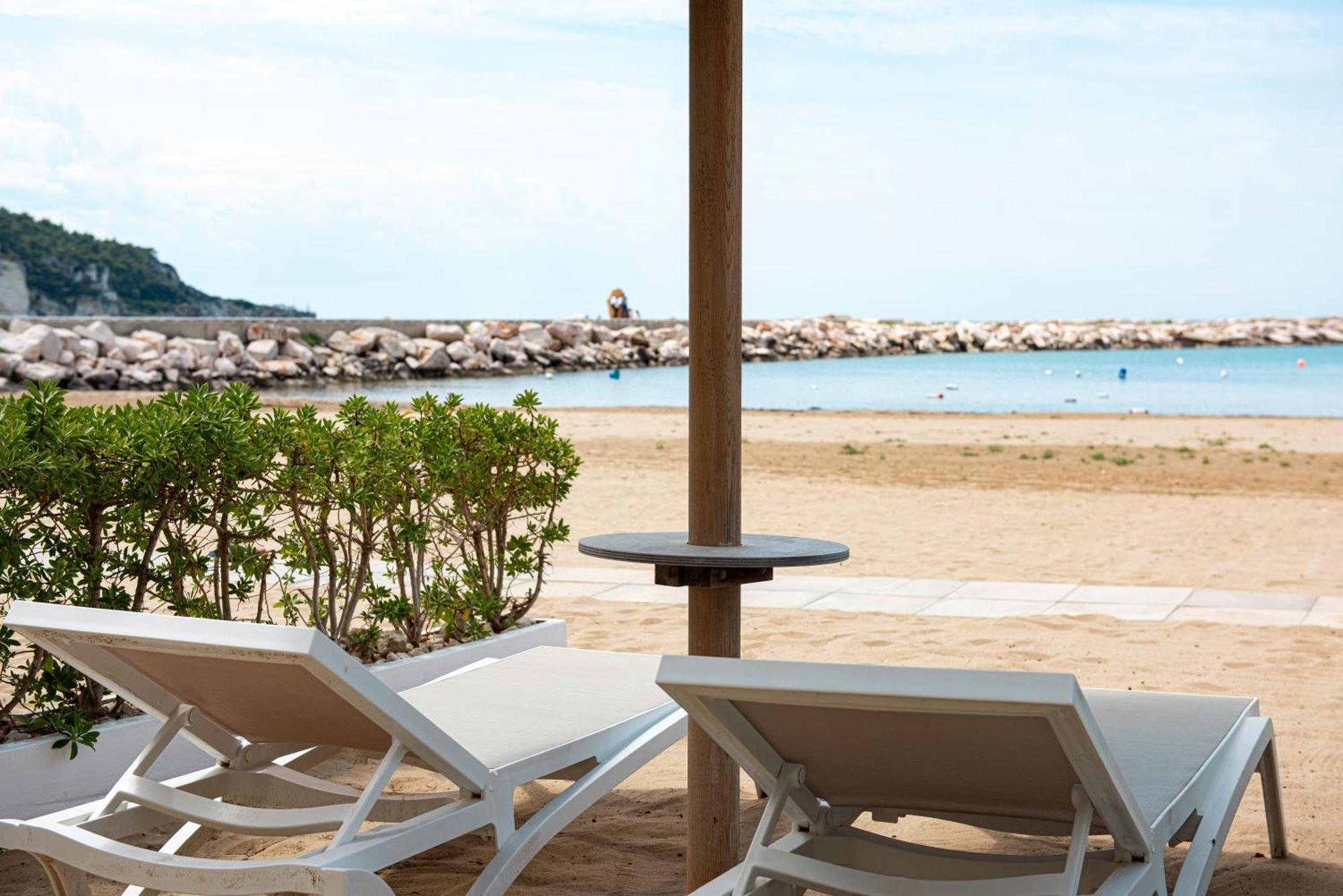 Marina Bay Beach Suites Peschici Zewnętrze zdjęcie
