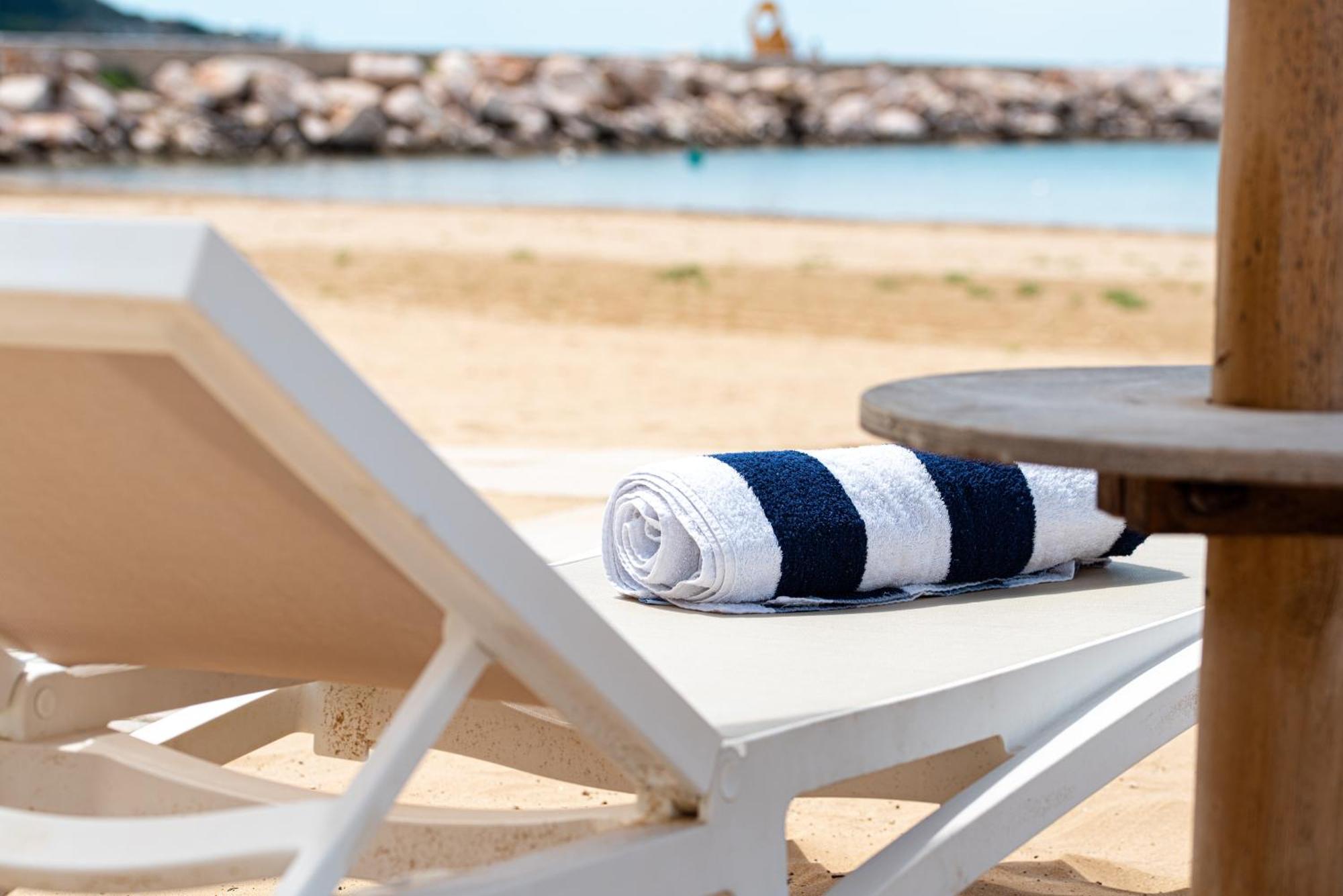 Marina Bay Beach Suites Peschici Zewnętrze zdjęcie