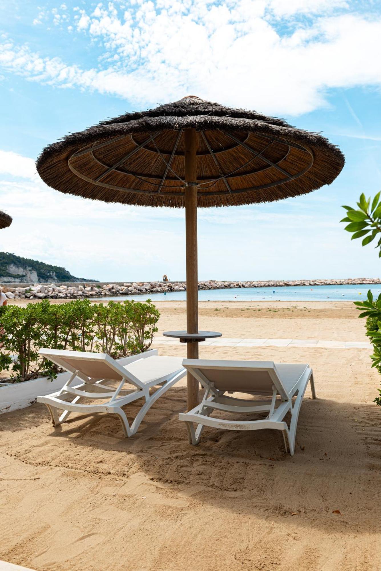 Marina Bay Beach Suites Peschici Zewnętrze zdjęcie